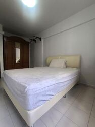 Blk 217 Jurong East Street 21 (Jurong East), HDB 4 Rooms #560815741